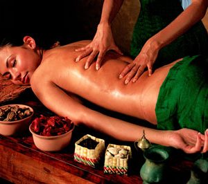 ayurvedic-chakra-massage